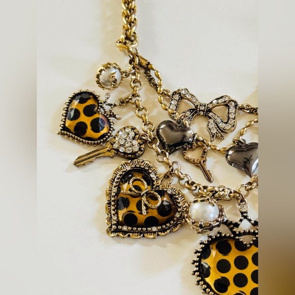 Betsey Johnson Necklace Designer Heart Bow Polka Dot Multi Crystal Gold Bib Rare - Picture 3 of 8